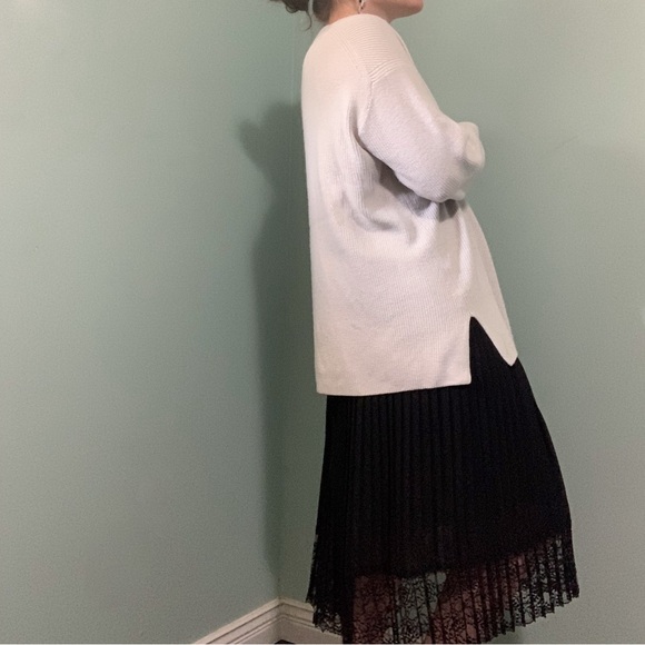 CLUB MONACO lace trim pleated midi skirt - Picture 8 of 13
